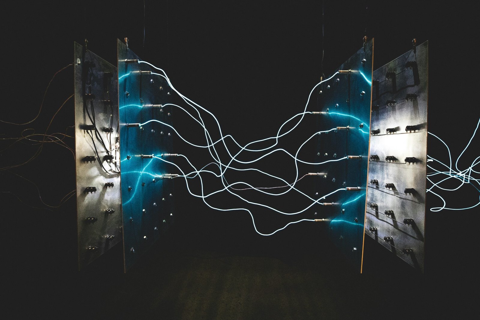 Solar Battery Storage in 2025: How Advanced Storage Solutions Are Powering Homes and Businesses